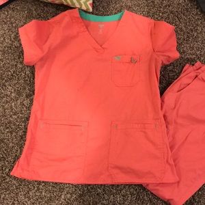 Med couture coral scrub set